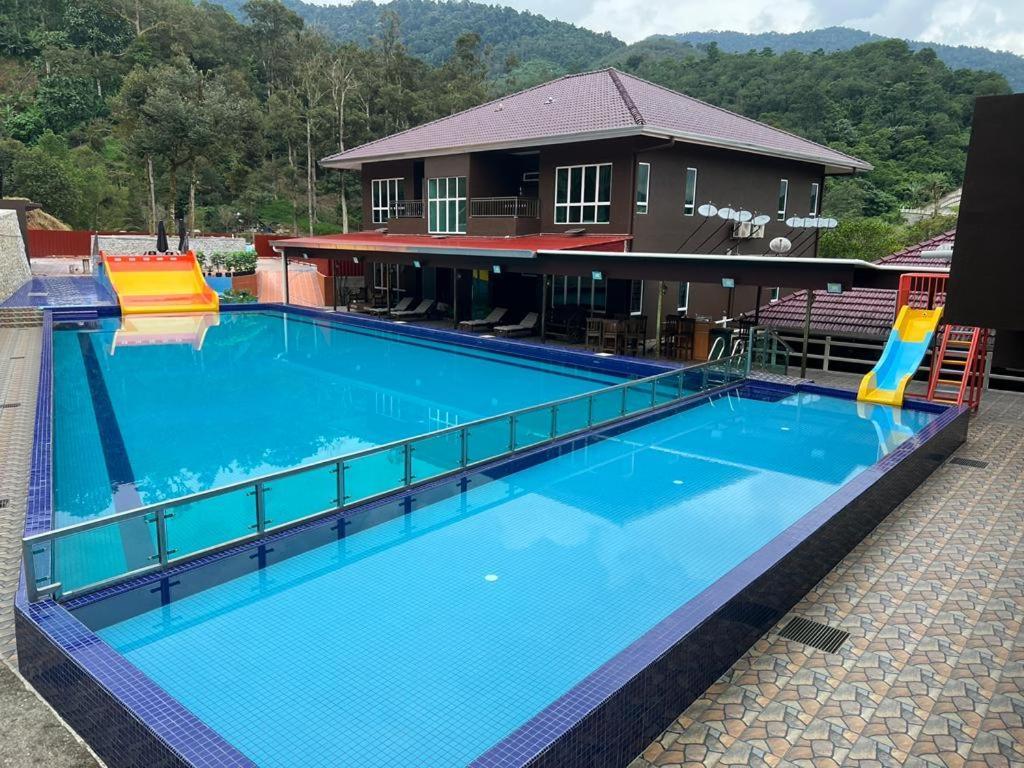 Paradise Valley Resort Broga — Fotók 2